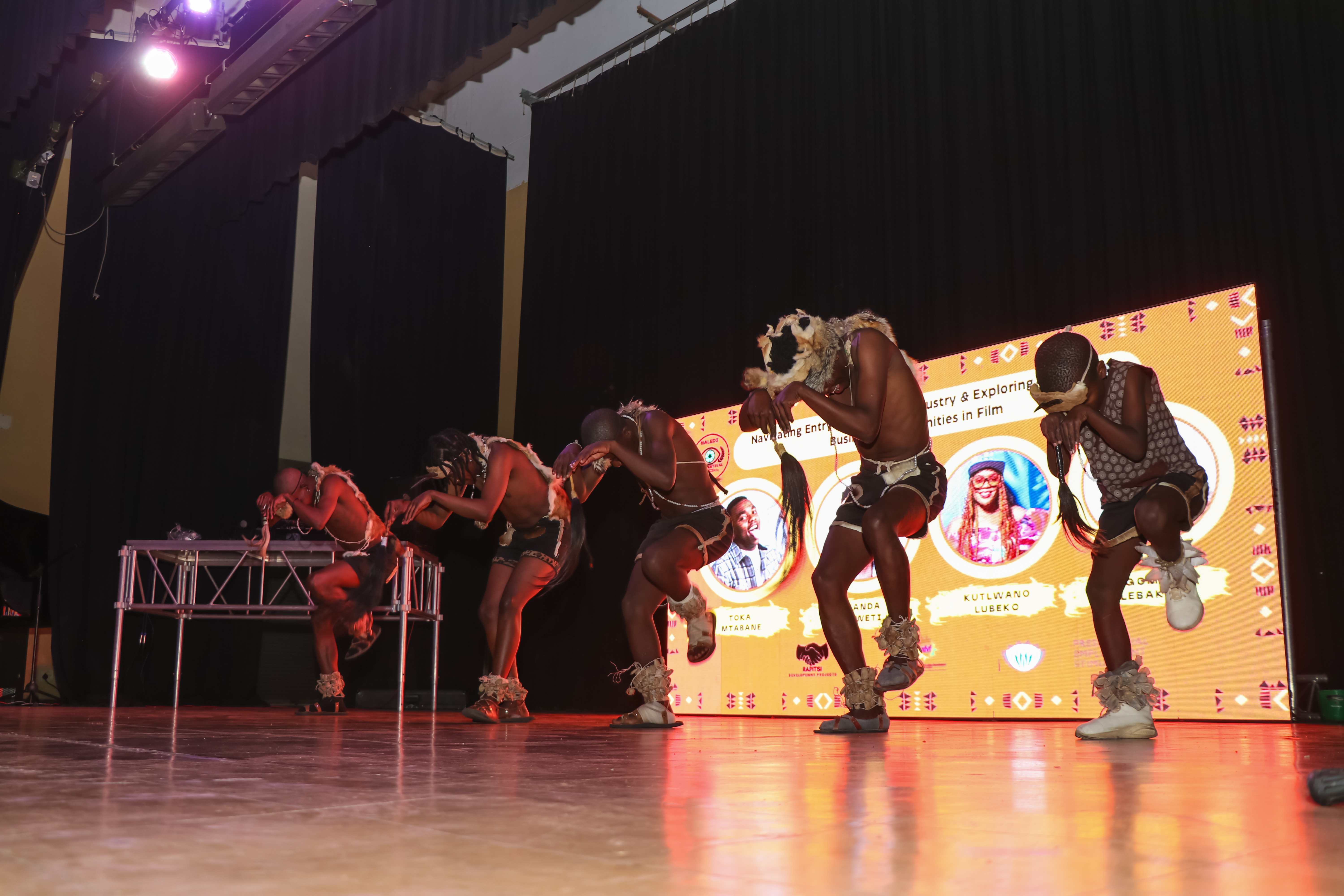 Another cultural dance performance